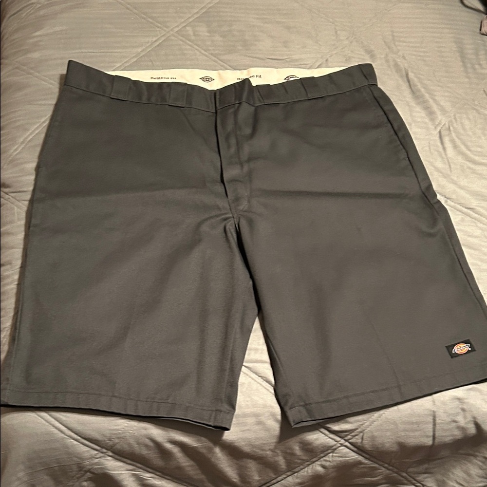 Men's Gray Shorts